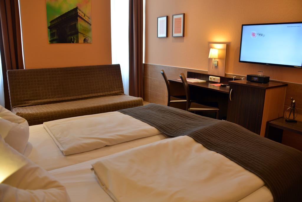 Business Single Room,1219484674:JPEG